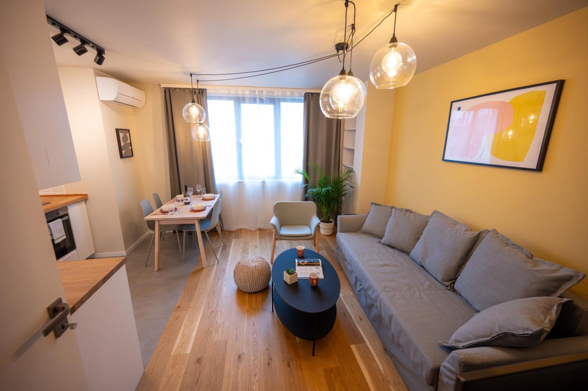 Design 1Bdr Apartment Near City Center โซเฟีย ภายนอก รูปภาพ