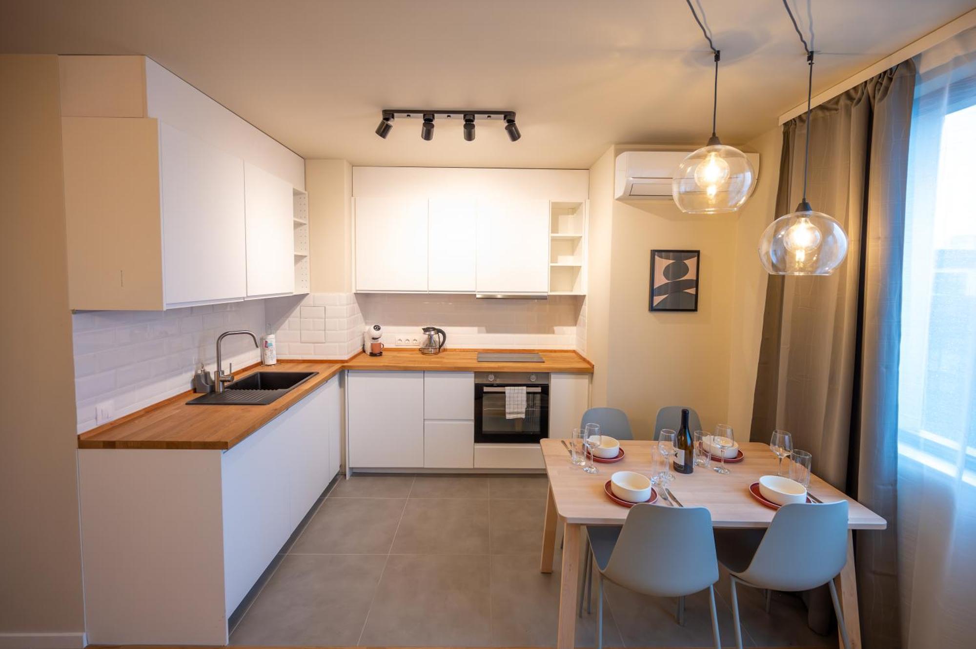 Design 1Bdr Apartment Near City Center โซเฟีย ภายนอก รูปภาพ