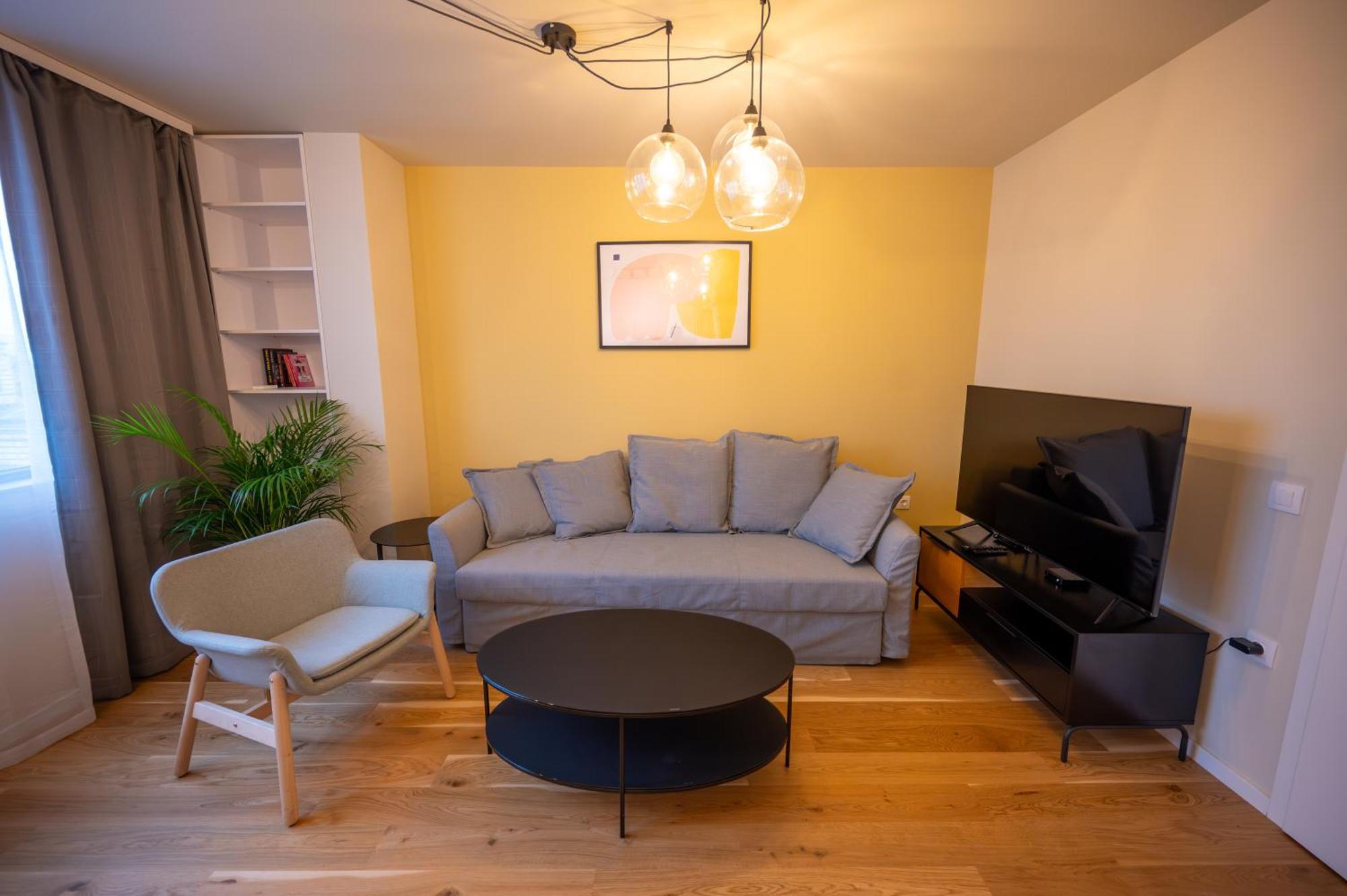 Design 1Bdr Apartment Near City Center โซเฟีย ภายนอก รูปภาพ
